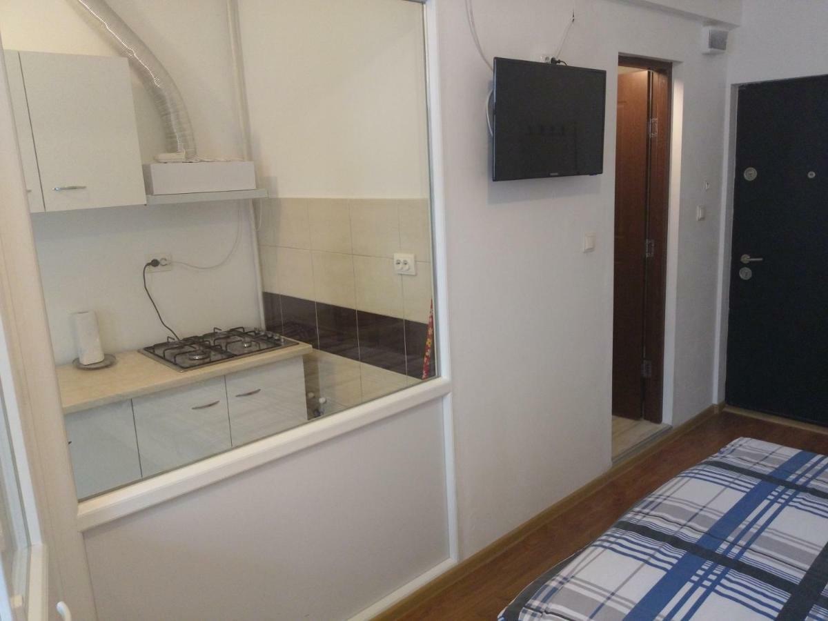 Apartamente Sara Яссы Экстерьер фото