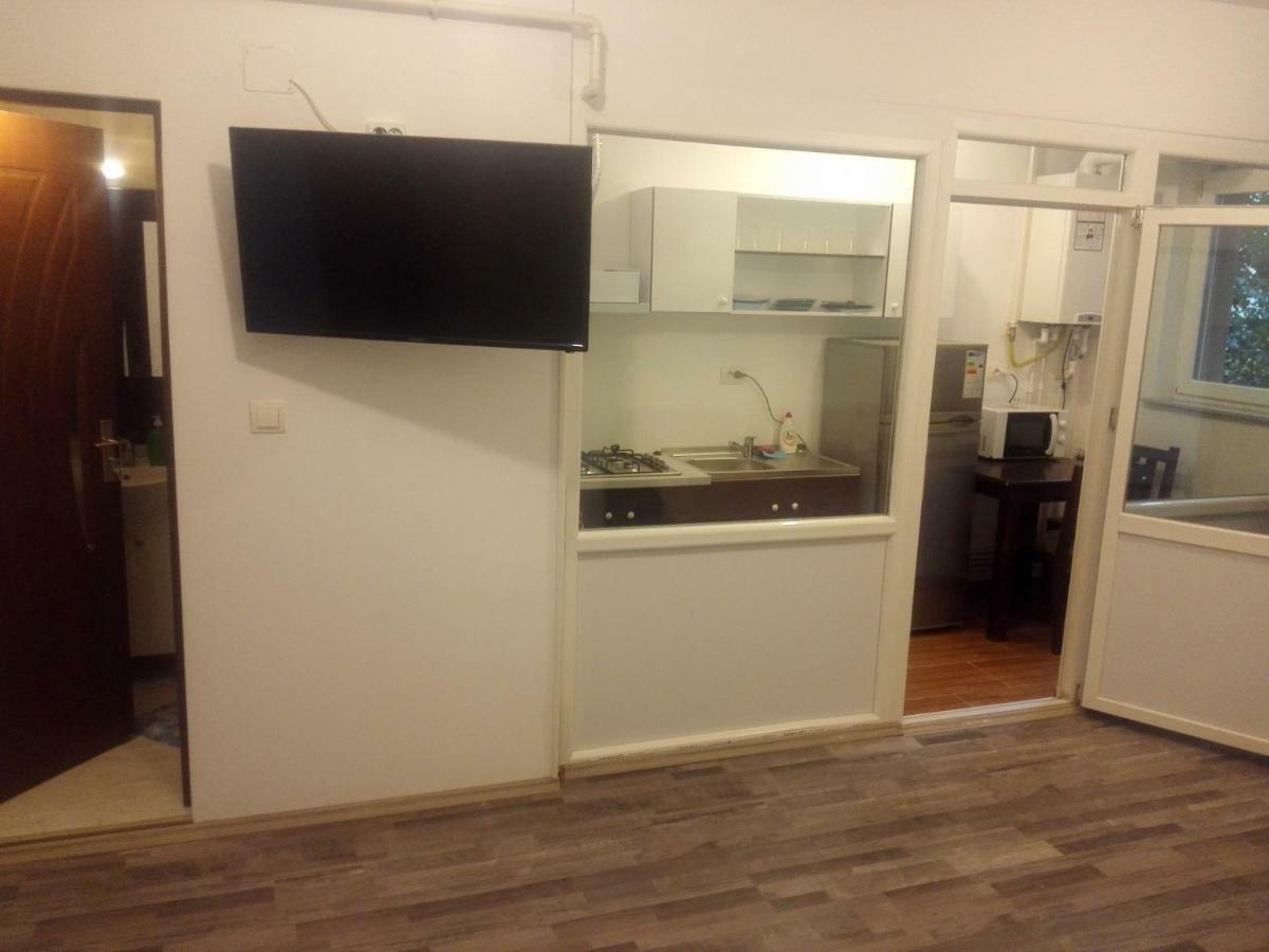 Apartamente Sara Яссы Экстерьер фото