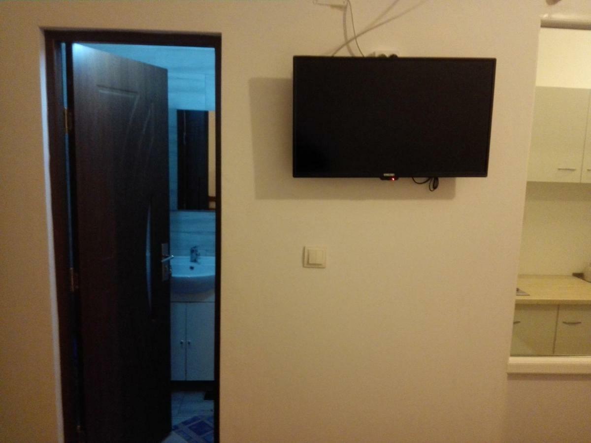 Apartamente Sara Яссы Экстерьер фото