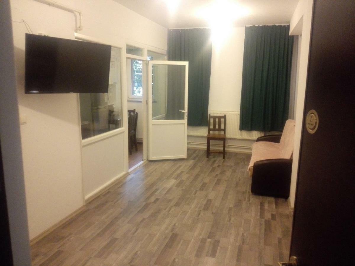 Apartamente Sara Яссы Экстерьер фото