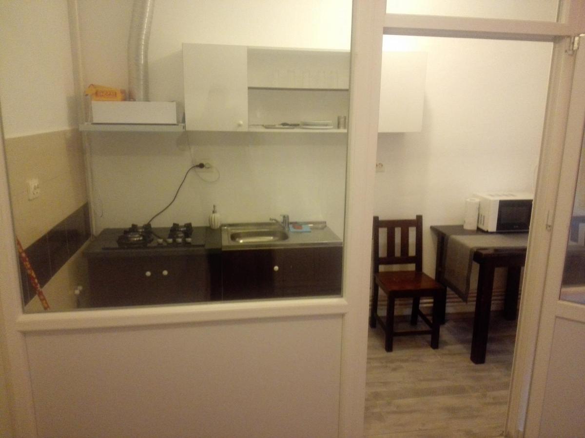 Apartamente Sara Яссы Экстерьер фото