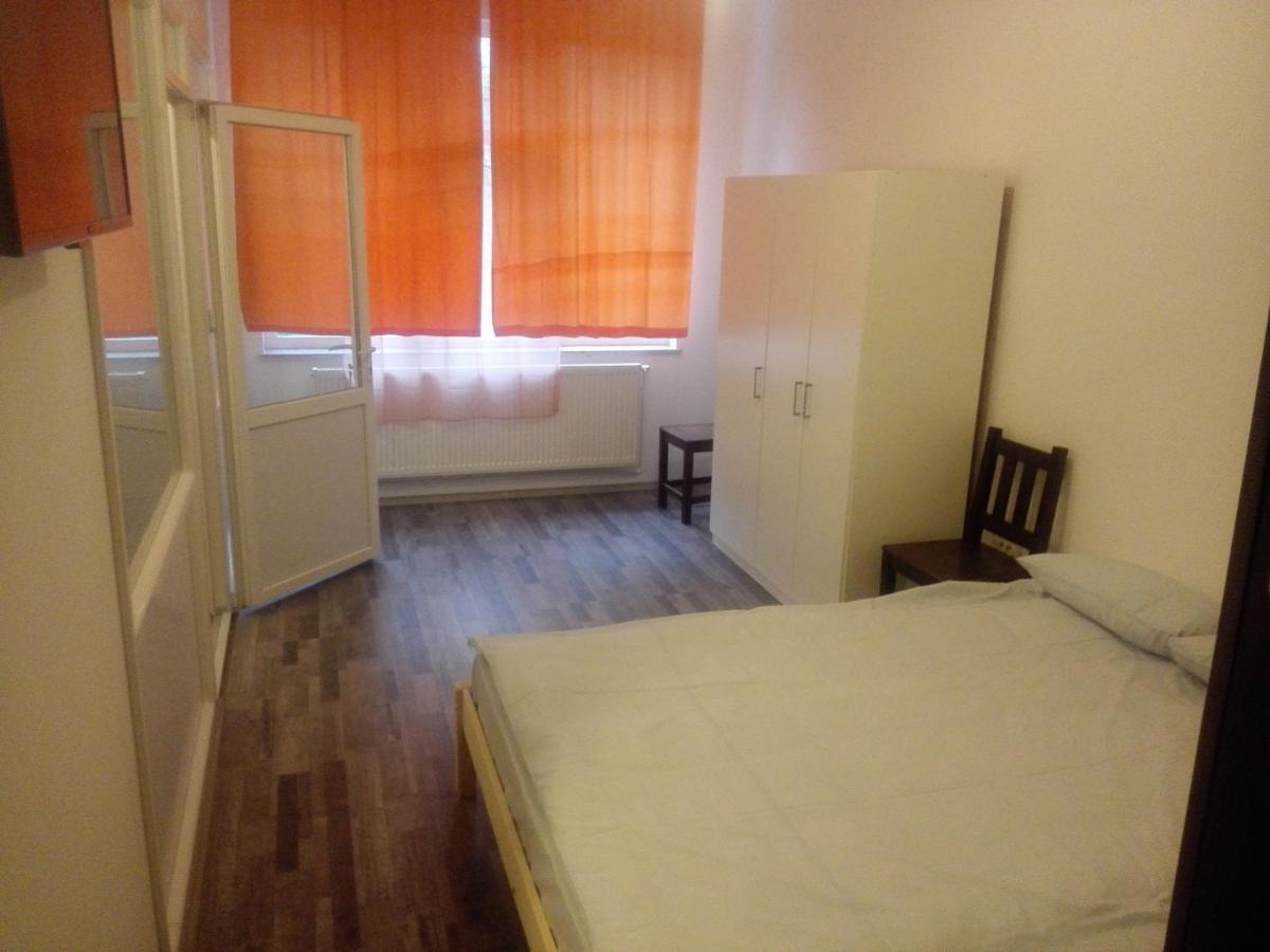 Apartamente Sara Яссы Экстерьер фото